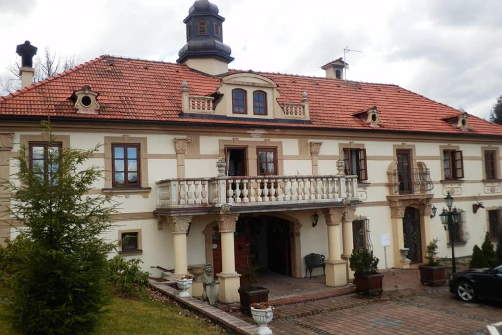 Zamecek Zdiky - Moderni Velky Apartman Bujanov Exterior photo